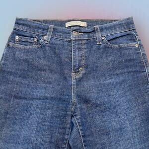 LEVI’S 512 Women’s 8 Perfectly Slimming Bootcut Blue Jeans